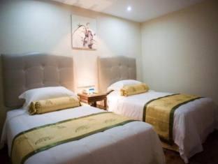 Starway Yongle Theme Hotel Yangzhou Exteriör bild